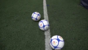 Phân Biệt Bóng Trong Cuộc Và Bóng Ngoài Cuộc Chuẩn Xác Theo Luật Bóng Đá FIFA Hiện Hành