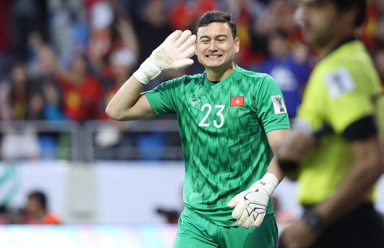 Phân Tích Toàn Diện Kỹ Thuật Thủ Môn Trong Bóng Đá Hiện Đại Theo Chuẩn Đào Tạo FIFA